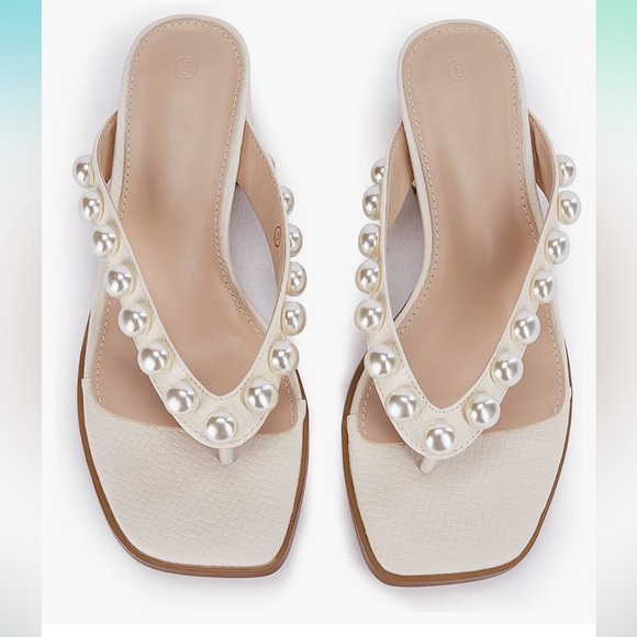 Womens Size 10 Chunky Heel Pearl Sandals Square Toe | Bride to Be, Bachelorette - Picture 1 of 4